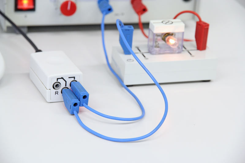 mechanischer Umschalter und Relais M (524446)