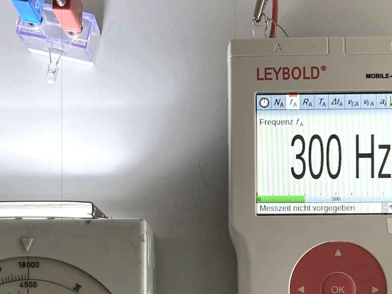 Stroboskop-Frequenz messen mit Cassy